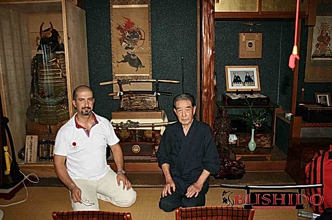 Tenshin Shoden Katori Shinto Ryu - Otake Risuke 大竹利典