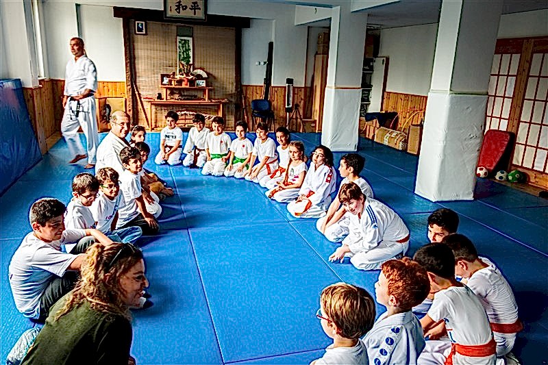 Lösev dojomuzu ziyaret etti